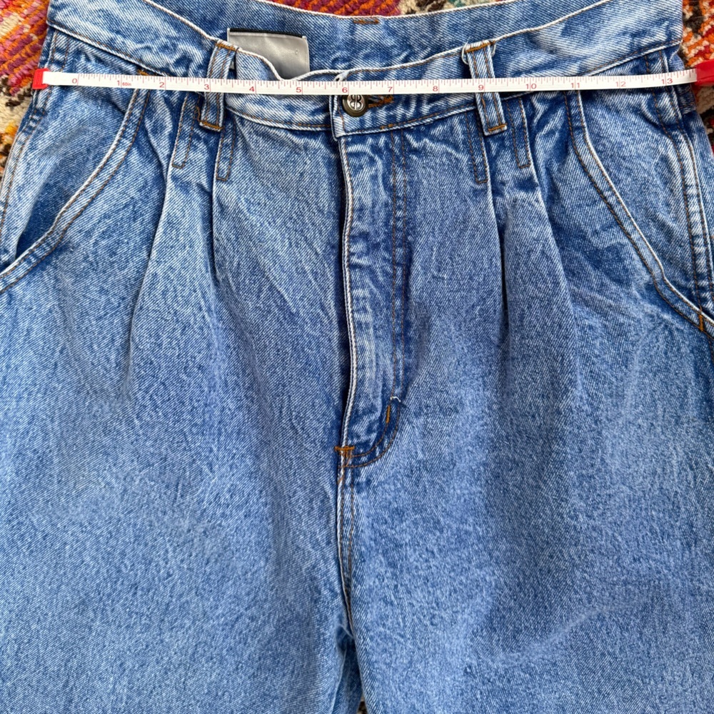 Vintage Bill Blass High-Waisted Blue Jeans - Picture 6 of 6